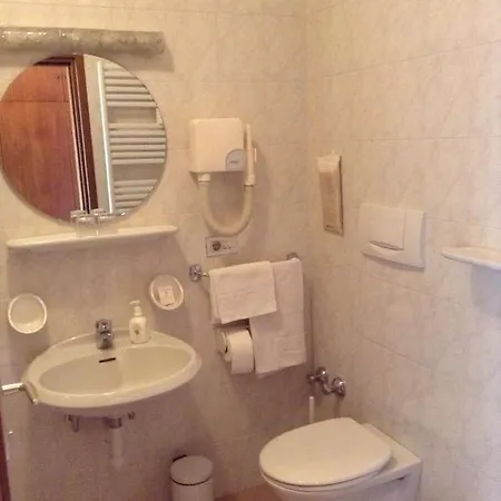 Tannerhof Готель Мерано